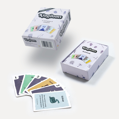 Desenho personalizado aceito Cartões de jogo personalizados para adultos com tampa e embalagem base