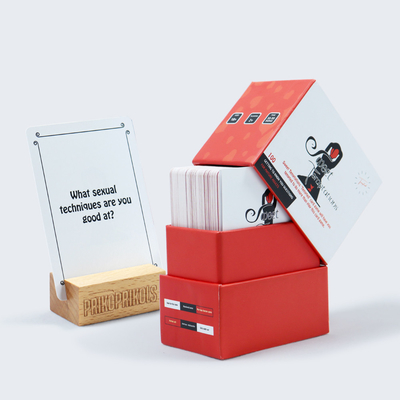 Dimensão personalizada CMYK Impressão a cores Doce Casal Question Date Jogos de cartas com design Pandora